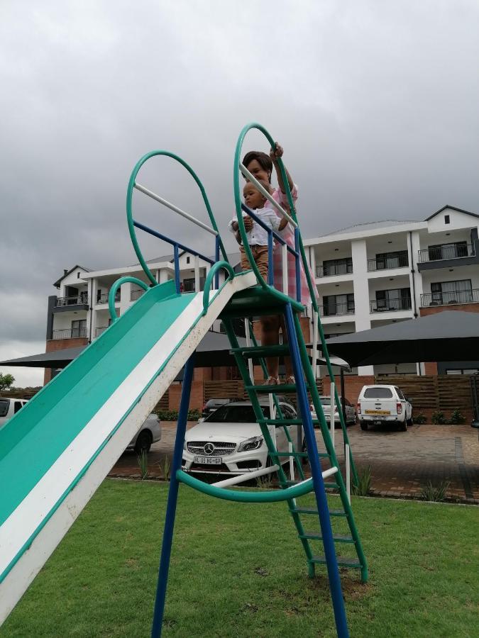 The Blyde Riverwalk Estate, Crystal Lagoon, Pretoria East Exterior foto